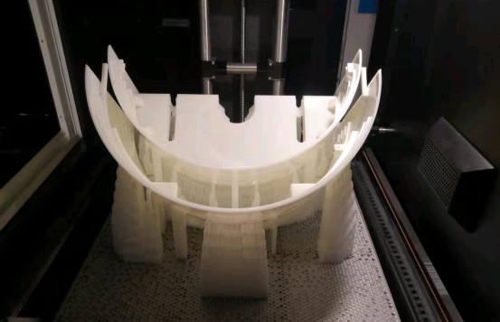 為什么要選擇SLA 3D打印機(jī)？使用SLA 3D打印機(jī)的好處有哪些？